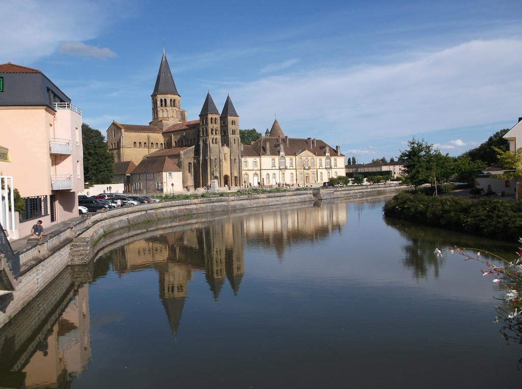 Fenetre Sur Loire Bed and Breakfast Iguerande Eksteriør billede